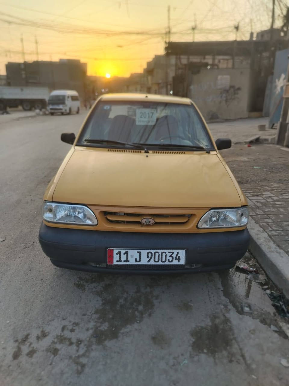سلام عليكم سايبه البيع مديل ١٧ مكفوله عده جملغ المامي صفحت السايق سعر ٣٧وبيهه مجال بغداد مدينت الصدر ***********

