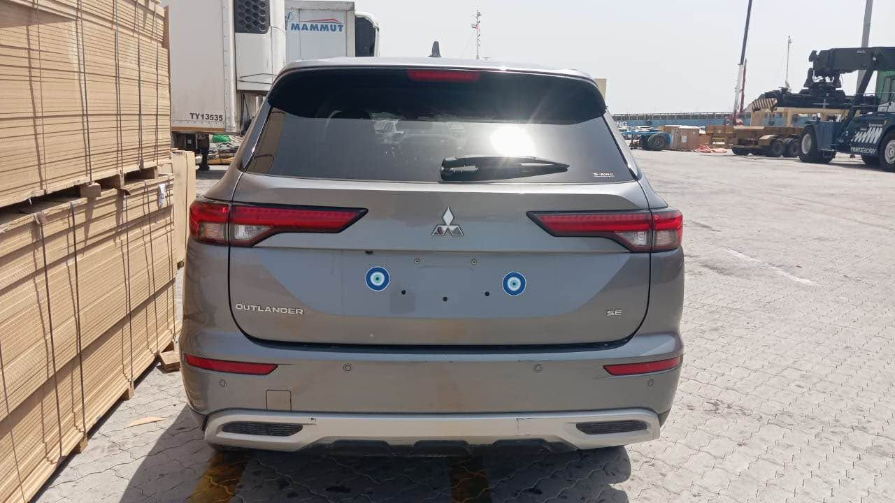 ئاوتلاندەر ٢٠٢٤ مواسفات SE دبل اکسل فوول فوول فقت پانۆراما نییە سندوق شفت ئاوێنە کارەبا شاشە کامیرە ٣٦٠ دەرەجە رادار ٣٦٠ دەرەجە فوول فوولە بەس ماشالله ی دەوێ سەیارەکە بەس بۆنیتی هەیە بێ ژۆرێ بێ ایرباگ ژمارە کاتیە ٩٠ رۆژی لەگەلە
*********** أربيل, العراق
