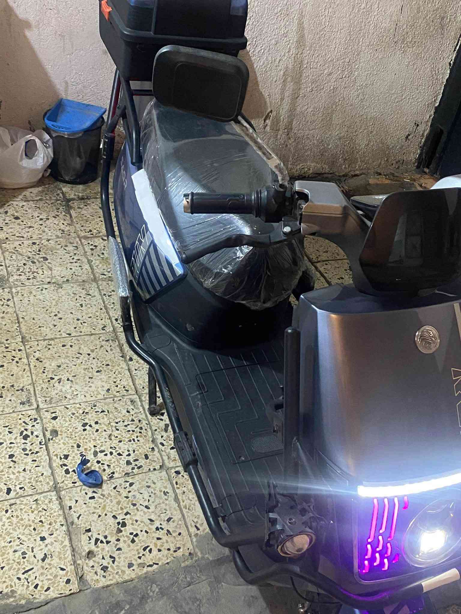 من رخصت الادمن
السلام عليكم دراجه شحن للبيع دراجه جديده ما متعوبه حتى مثبت سرعه بيه بك ٣نمر

سعره /٧٥٠بيها مجال بصيط الله شاهد مأخذه مليون ٣٠٠

هسه مستعجل وريد ابيعها رقمي /***********
