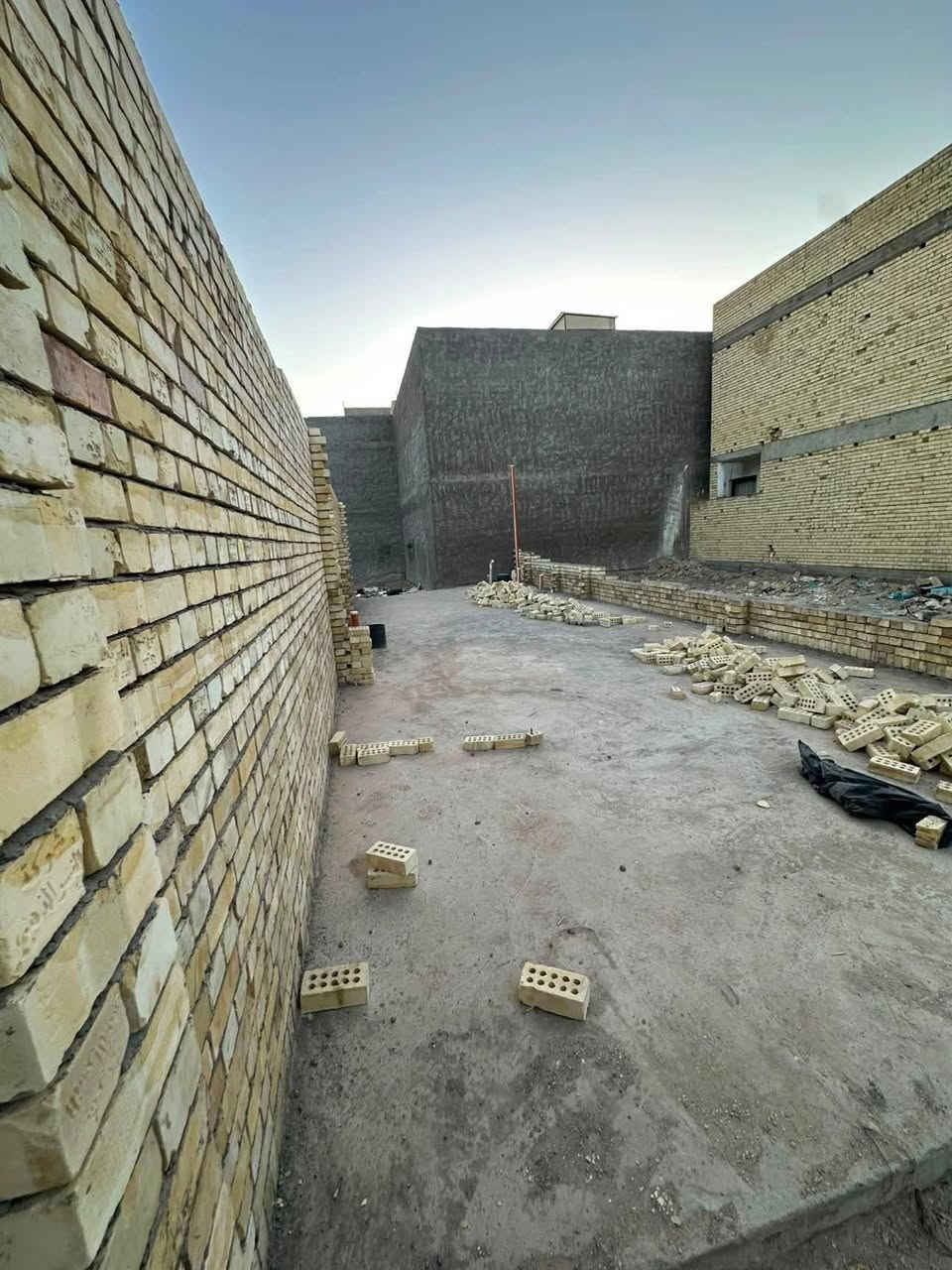 قطعه ارض ١١٤ متر للبيع زراعي طابو سند ٢٥ زراعي الملا ع شارع ١٠ متر الدوره مقابيل الشرطه شارع المصافي واجه ٦وربع نزال ١٨ وربع باقيله دبيلين طابوك  ويجهز الطابق الارضي  للبيع تحويل مباشر باسمك تريد مكاتبه ويه ابو السند تريد اقرار باسمك مكان هدوء قريب السده
السعر ١٠٥ بايعلك سعر كاع فقط  وبي مجال قليل للاستفسار الاتصال على الرقم ***********

***********

واتساب موجود

#للجميع

ه

قطعه ارض ١١٤ متر للبيع زراعي طابو سند ٢٥ زراعي الملا ع شارع ١٠ متر الدوره مقابيل الشرطه شارع المصافي واجه ٦وربع نزال ١٨ وربع باقيله دبيلين طابوك  ويجهز الطابق الارضي  للبيع تحويل مباشر باسمك تريد مكاتبه ويه ابو السند تريد اقرار باسمك مكان هدوء قريب السده
