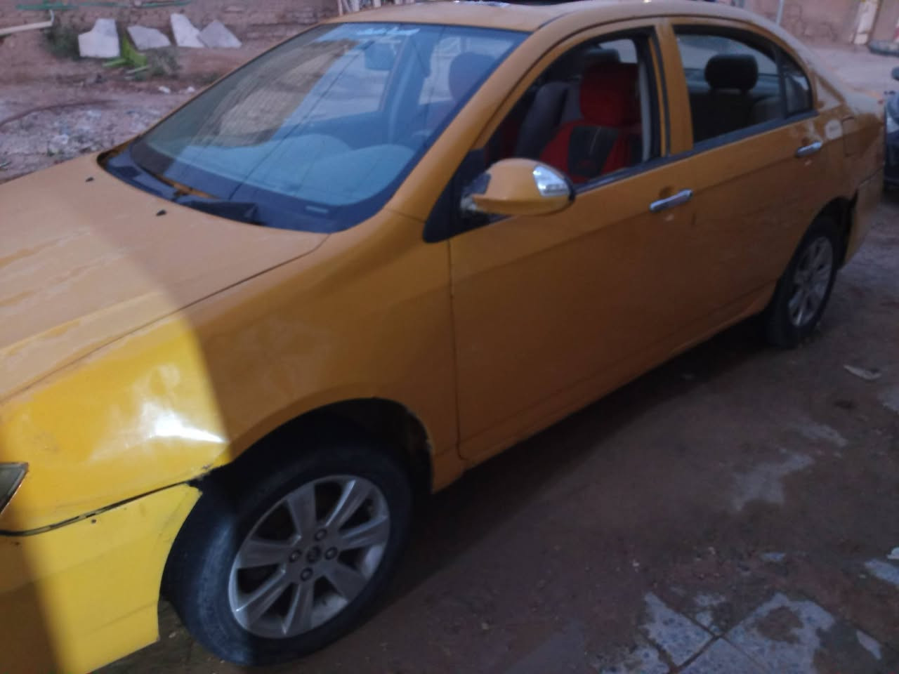 سياره للبيع سعرها 13 ورقه ***********
