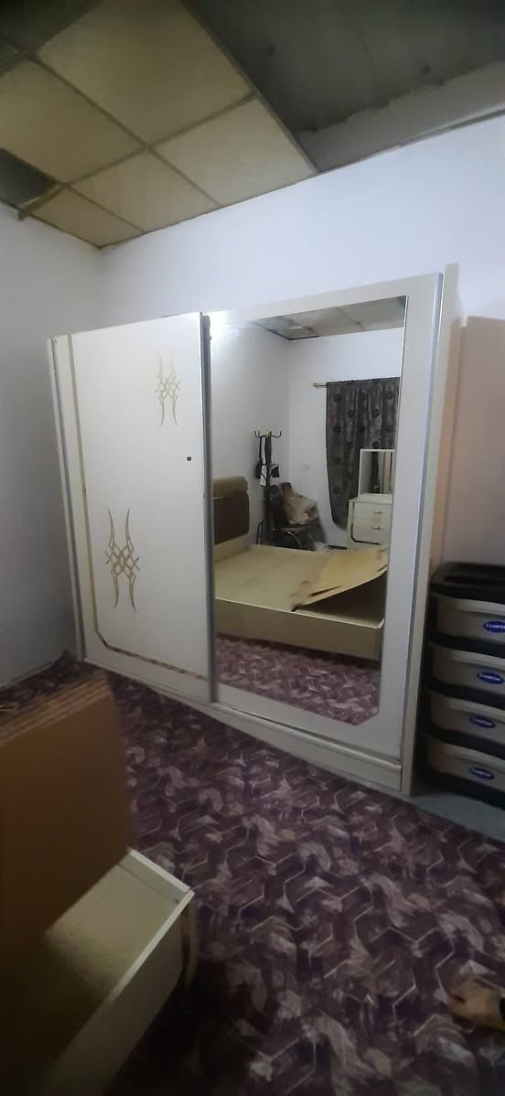 معرض العماد//غرفه نوم تركي مستخدمه بشرط النضافه اي عيب مبيها للأستفسار ***********//*********** كركوك, العراق
