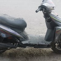 بغداد الجديده • HIS • ناقصها كفرات وبريك