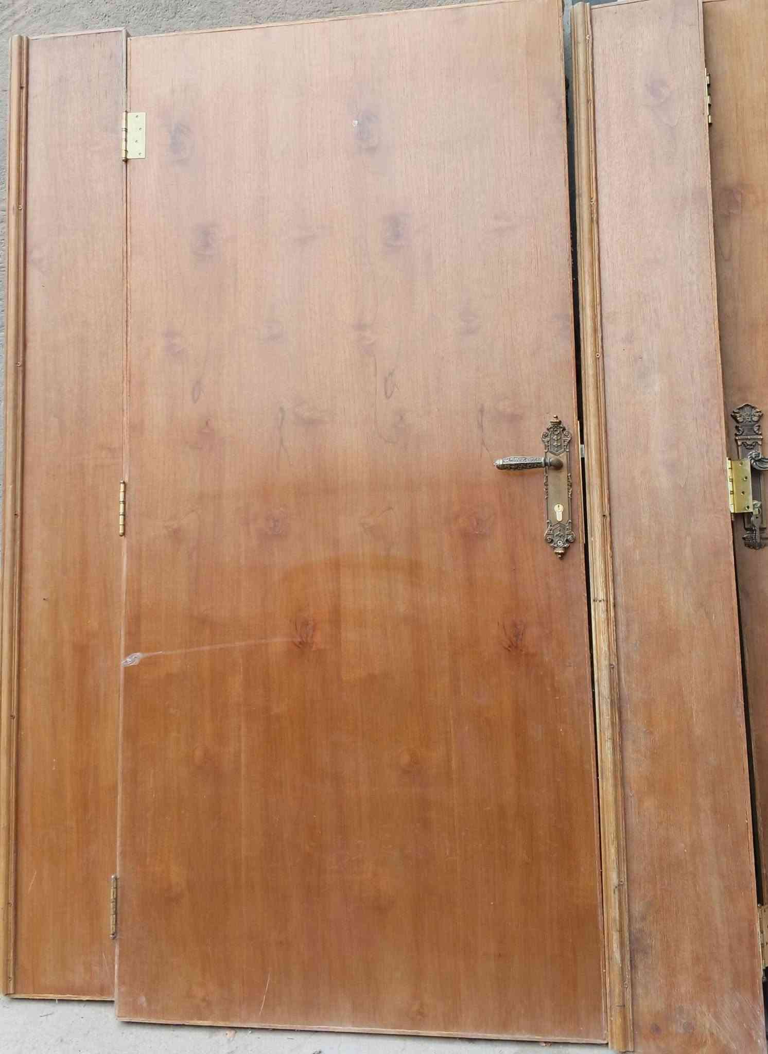 السلام عليكم بيبان للبيع كاملات هنه وچراچيبهن وقفولتهن مستعملات ثلاث اشهر للبيع للاستفسار ***********
