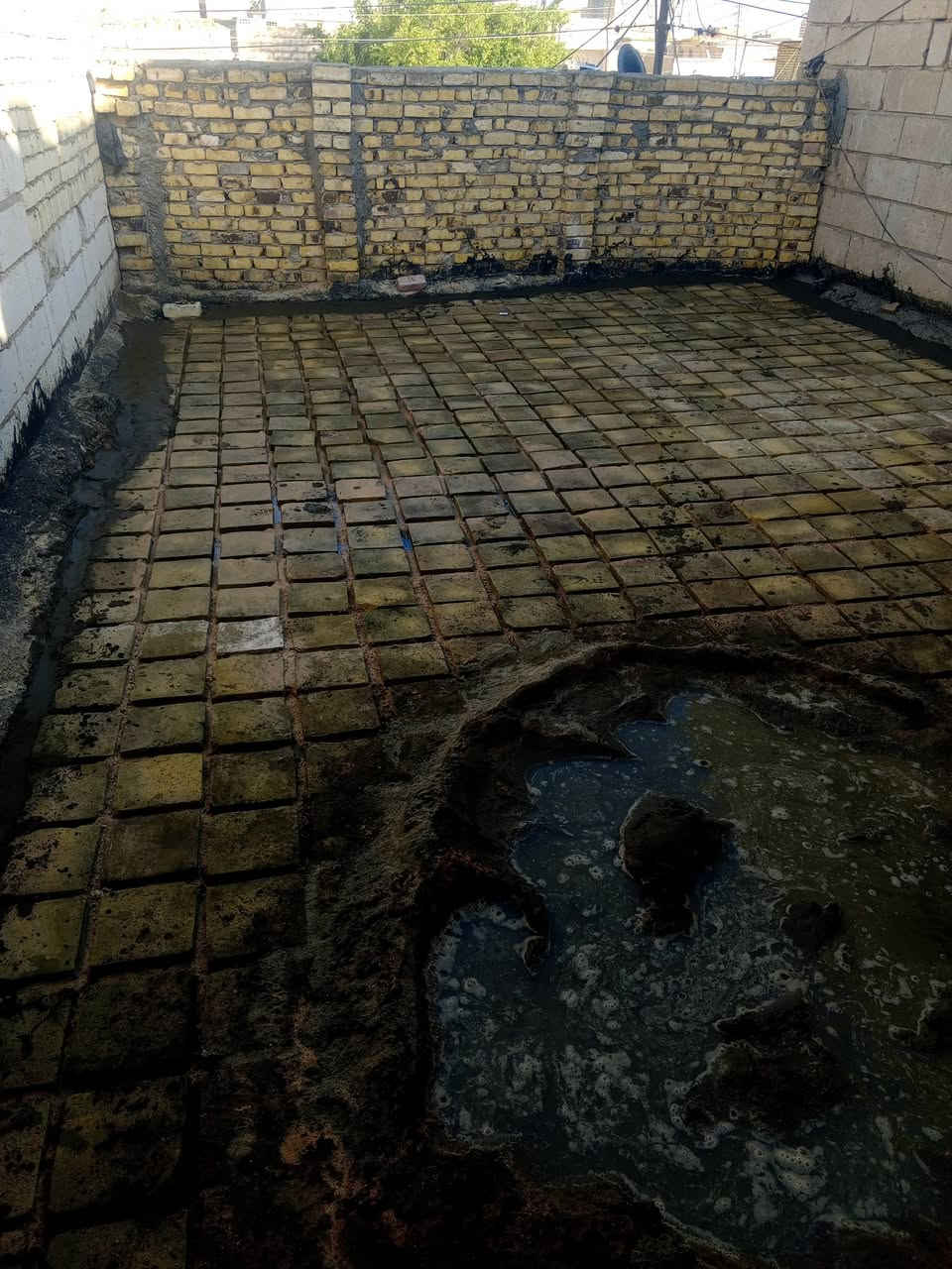 السلام عليكم. خلفه تطبيك فرشي شغل استلام هندسي اشتغل جميع انواع السطوح وجميع انواع التطبيك للسطوح فقط متفرغ حالياً متواجد في كربلاء 
***********
