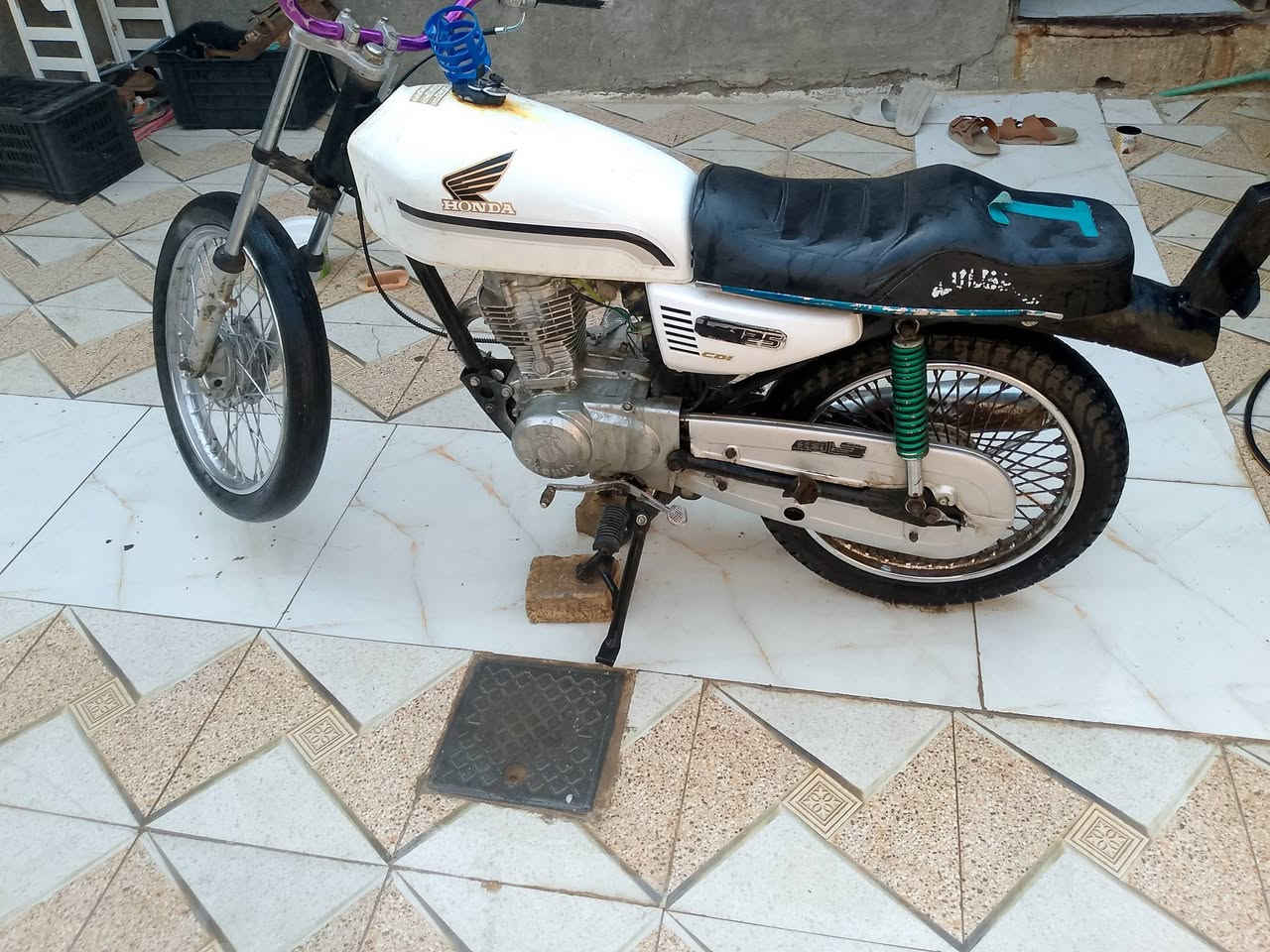 اربعه كير اوراق سكنر 21 دراجه مال شغل يحتاجله ترتيب الهندر ملحوم ولدوسه مال نمر فقط هاي شوفه قبل لتتصل مكاني كربلاء البراهميه قرب سيطره البراهميه سعر 300اوبيه مجال قليل شراي اتصل مو شراي لتعبني فدوه ***********
