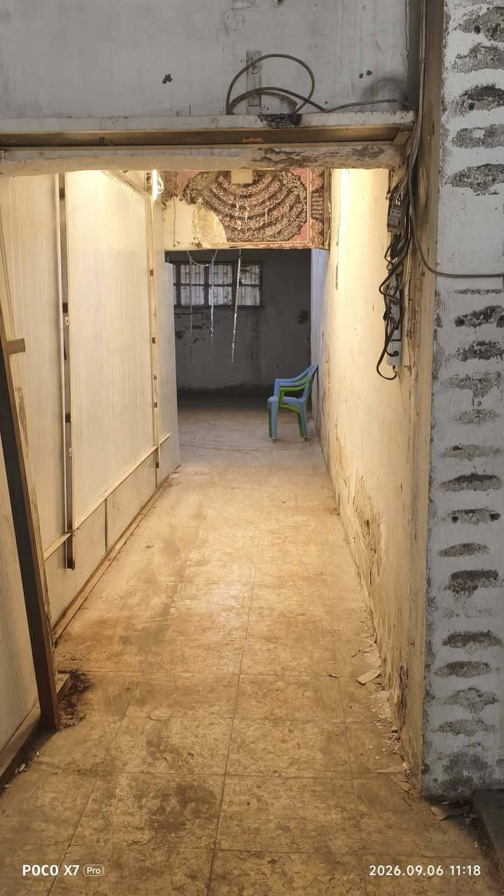 محل للايجار العنوان بغداد الشعب شارع الصحة مقابل رصيد فون قرب مطعم سندريلا النزال ٢٠ والواجها الاستفسار ***********7709602540
