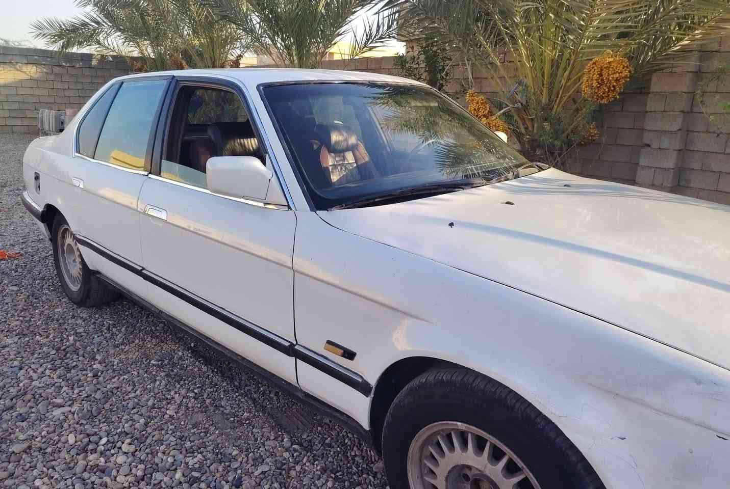 بيئم ٧٣٥  موديل ٩١فحص نينوى كير عادي مكينة فل كير مكينة شرط صدر امامي خلفي جديد كهربائيات شغالة كلها أرضية جلد فتحة سقف السيارة جاهزة وما بيها نقص كلشي مكانها صلاح الدين العلم بيع او مراوس 
*********** 
***********
