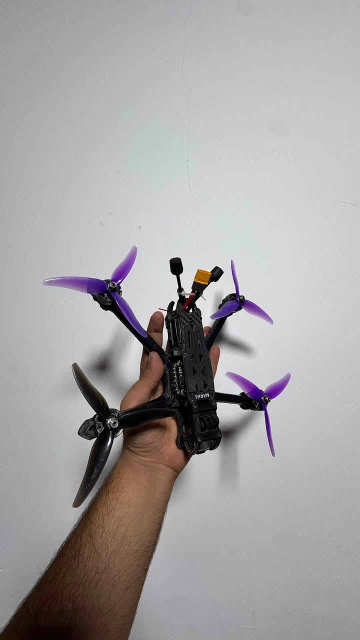 🚁 FPV للبيع 🔥

• Frame: RC Mark 5
• Camera: DJI O4 Pro
• Receiver: ELRS 2.4GHz
• Stack: SpeedyBee 50 A
• جاهز للطيران والتجربة

🎮 Jumper T15 ELRS
• شاشة 3.5”
• Hall Gimbals
• EdgeTX
• ELRS 2.4GHz

📦 البيع كامل: FPV + O4 Pro + Jumper T15

💰 السعر: خاص
📱 واتساب: ***********
