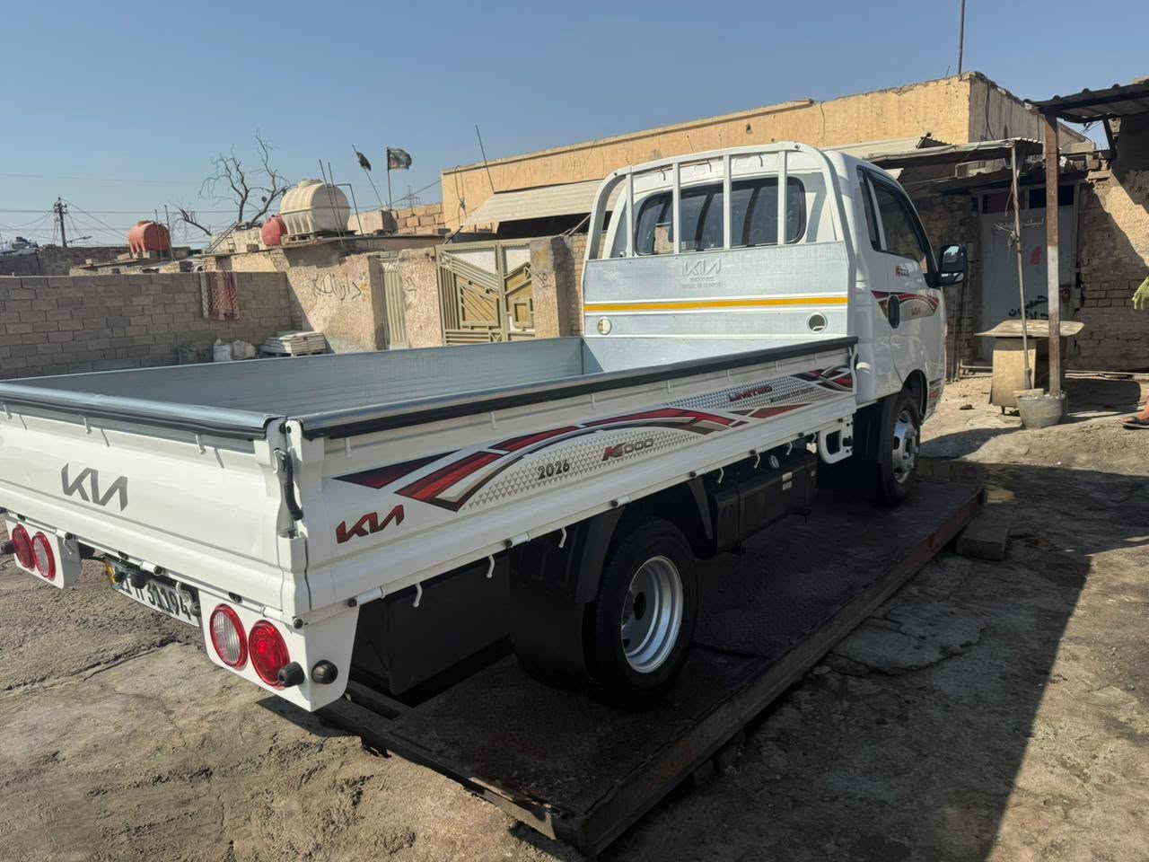 سلام عليكم للبيع كيا حمل فحل موديل ٢٠٢٤ رقم بغداد للاستفسار مكاني بغداد ***********

