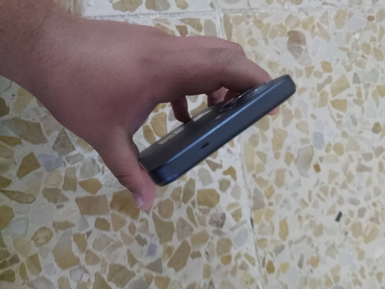 السلام عليكم جهاز للبيع  للبيع تكنو سبارك كو 2 مستخدم نضيف درجة أولى شدح ما بي سعرة 150 ذاكرة 128 بطاريه 5000 رقم الهاتف ***********

نص مكتوب في الصور:
- TECNO KM4 UMS9230E (T7250) 4.00 GB+2.00 GB 13M 8M 5000mAh البطارية الكاميرا الأمامية الكاميرا الخلفية RAM وحدة المعالجة المركزية الطراز TECNO SPARK Go 2 اسم الجهاز التخزين 53,53 ب غ / 128 ب غ التحقق من التحديثات HiOS Android 15.1.2