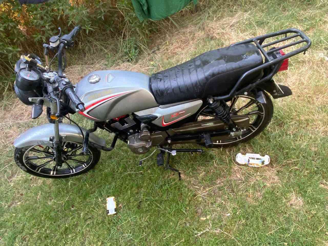 شاينك موديل ٢٥ للبيع نضيفه نقص فقط باتري اوراق كامله مال وكيل 
سعر ٧٠٠ وبيها مجال 
مكان بابل
***********

