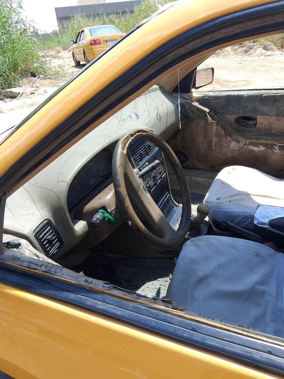 سلام عليكم 
من رخصة الادمن المحترم 

بيجو 405 ألماني نجف
السعر من الاخير 10 ونص 
بدون ماواصل لراعيه 
السياره كير ومحرك جدد باتري 
جديد البارحة اشتريته كليج بريك ،ترايه بالمشي حلو وناعمه

بالعافيه على الياخذه 

مكاني نجف والشراي يتصل
واني بالخدمة ***********
