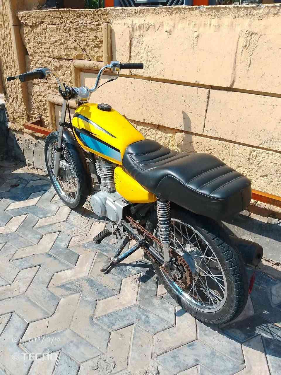 دراجه البيع نامه بدون وراق سعر 500بيه مجال مكاني المجديه سيد جميل *********** وتساب

نص مكتوب في الصور:
- ١٤:١٤ ١٤٢٢/٠٩/١٥
- TECNO
- ١٤:١٢ ٢٠٢٦/٠٩/١٥