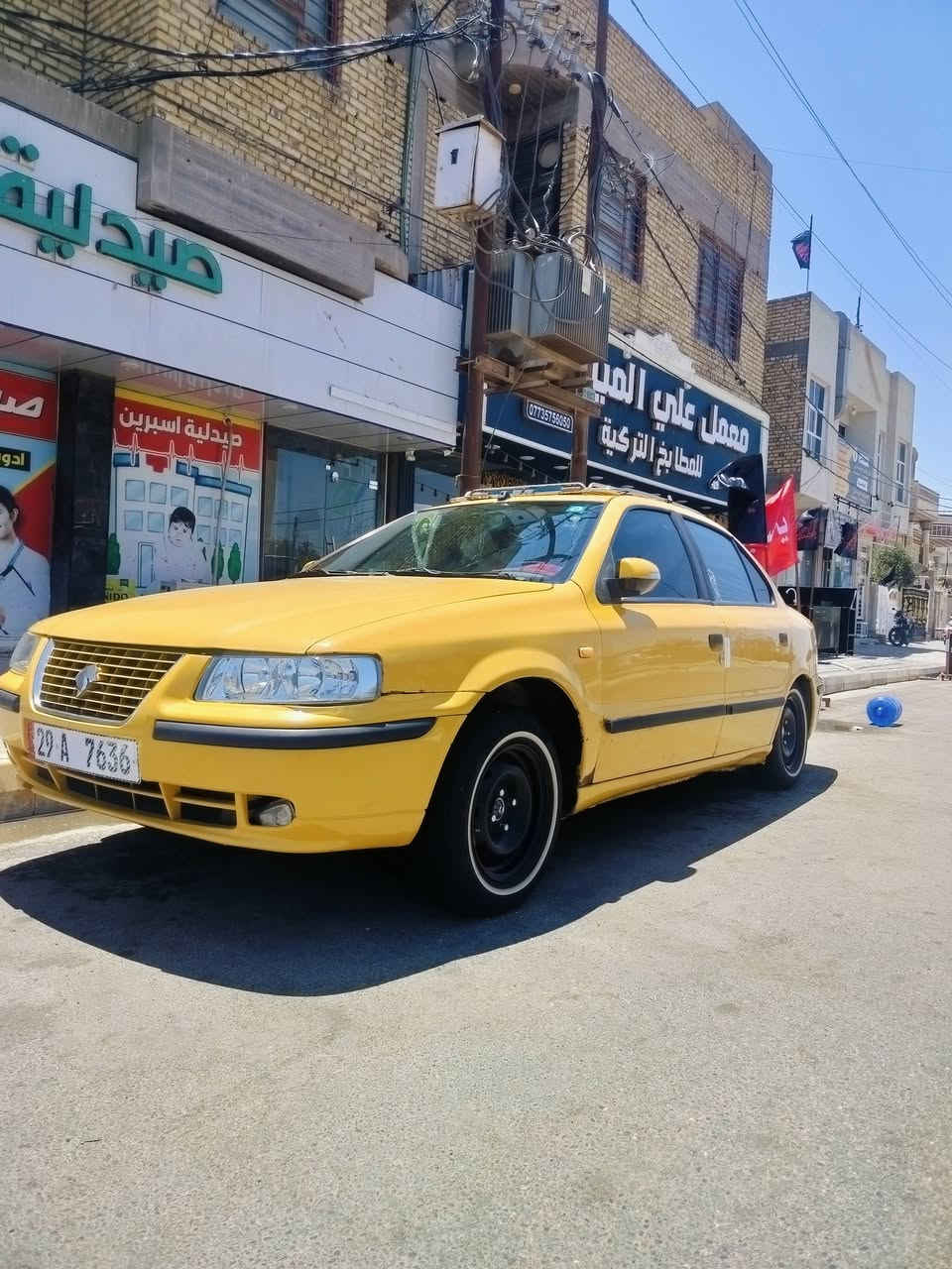 السلام عليكم 2012 سياره كفاله عامه صدر امامه خلفي تبريد ثلج ماكينه كير كفاله سياره جاهزه من كل النواحي ***********

