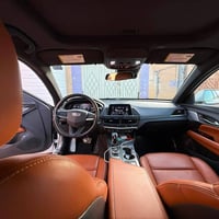 مميزه ومرتبه وحيل نضيفه وحادثه خفيف  للعلم محرك 2.700  كير 10 سرع  يعن...