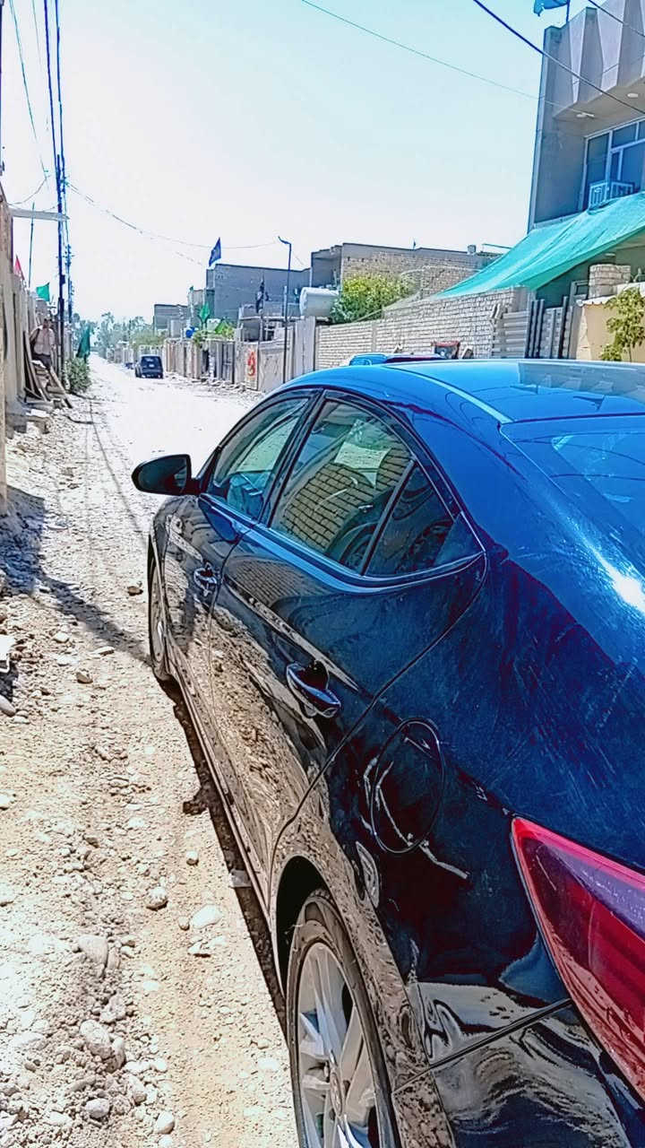 السلام عليكم النتره امريكي موديل 20 رقم بغداد بسمي نكليزر حادث حاملخ سايق بدون دواخل شاصي 3انضمه قياده دوشمه كل سياره باتري جديد تايرات جديده لايت ثلجي ماشيه ،86عنوان بغداد الكماليه سعر 120 رقم ***********
