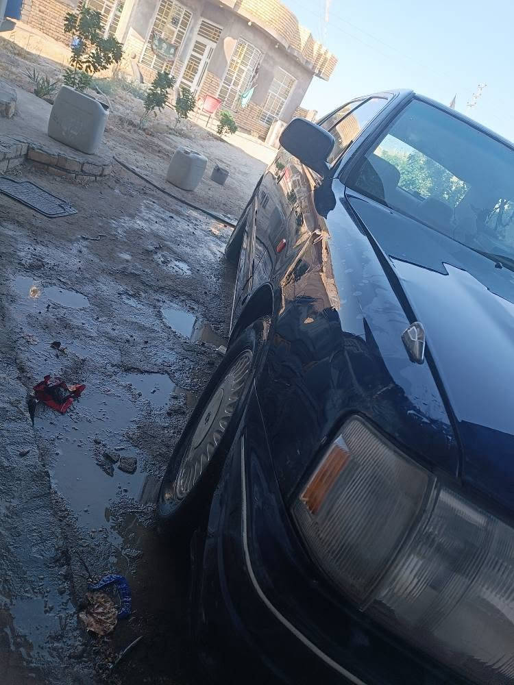 راس الثور تكم كصيف لون نيلي رقم بغداد انكليزي بسمي. مكينه ونجي رياضي 
سياره مكفوله من الضربه والكص ونقل جثه 
تجي تشوف بعينك 
المكان كرمة بني سعيد.
السعر 78 
اخون اني مو بياع شراي سياره مال جناي الله شاهد نعمه من الله. بيها تلحيضات بسيطه 
وكلمن وسعره 
التبريد شغال بس بيه ضعف كمبريسر 
الي تعجبه السياره يجي وبيه خير ويدلل 
*********** سوق الشيوخ, ذي قار
