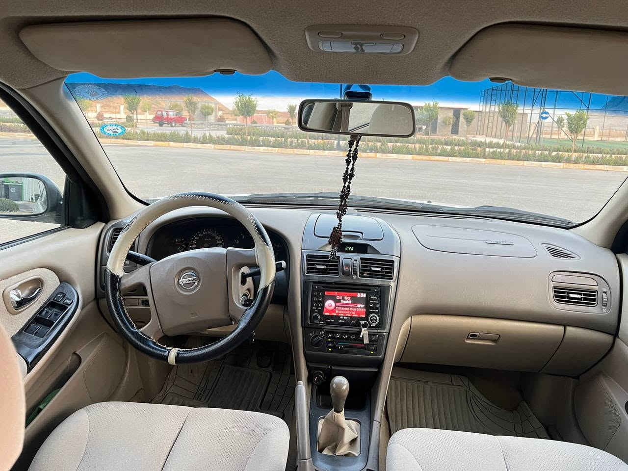 نیسان ماکزیما 2002بێ  بۆیاغ بێ سارد بێ چاڵ و تەعدیل بێ شوخت نمونە لەجوانی ماڵی دۆستە توندو تۆڵە مەکینە 3000هەزارمەکینەی شەریکەیە نەگۆڕدراوە  مەکینە و گێڕی لۆکی لەسەرەگێڕو مەکیە کارەبایی تەبرید گەرمی هەمووی لەسەر دەقی شەریکەیە گێڕ عادیabs ناو زەرد قفڵ مەرکەزی ئاوێنە کارەبایی چوار جام کارەبایی تایەو ویلی تازەیە ویلەکانی شەریکەیە 77گەڵاو معامەلە ***********==*********** رانية, السليمانية
