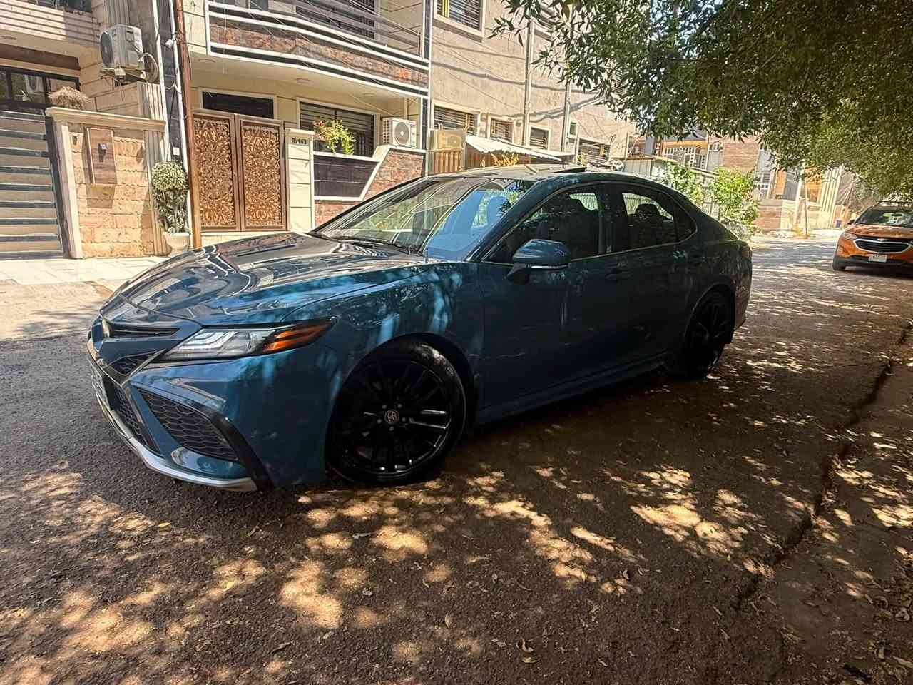 𝐓𝐎𝐘𝐎𝐓𝐀 𝐂𝐀𝐌𝐑𝐘-𝐗𝐒𝐄
Hybrid

تويوتا كامري (XSE) موديل : 2024

اللون : بلو بيري مميز 

رقم بغداد 

عداد المسافة :  67 الف كيلو 

حجم المحرك : 2.5L ( 4.سلندر )

                                 (هايبرد 🔋)

الضرر : صبغ ٣ قطع وتبديل جاملغ خلفي 

المواصفات : 𝐗𝐒𝐄

فـول مـواصـفـات 

سلايد روف

ابواب  بصمة

بصمة تشغيل 

تشغيل عن بعد 

شاشة  كبير

كاميرا خلفية 

ويل 19 الرياضي 

هاند بريك بصمة

اوتو هولد (𝐀𝐔𝐓𝐎 𝐇𝐎𝐋𝐃)

اوتو ستارت (𝐀𝐔𝐓𝐎 𝐒𝐓𝐀𝐑𝐓)

اوتو ستوب (𝐀𝐔𝐓𝐎 𝐒𝐓𝐎𝐏)

رادار امامي (تحديد مسار)

‏‎رادار جانبي (نقاط عمياء)

‏‎حساسات خلفي

مانع انزلاق+𝐀𝐁𝐒

3انظمة  (𝐄𝐂𝐎) (𝐍𝐎𝐑𝐌𝐀𝐋)(𝐒𝐏𝐎𝐑𝐓)

نظام EV MODE

تحكيم استيرن+ شفتات استيرن

كشنات جلد ، كشنات كهربائي

كشنات الامامي هيتر 

لايتات (𝐋𝐄𝐃) عدسة زينون بيلادي

اناره داخليه led 

ترحيب بلادي بالدواسات 

شاحن وايرلس

مثبت سرعه تفاعلي قيادة اليه 

تحديد مسار 

مكاني بغداد عامريه

السعر 168 ورقه وبيها مجال جدا بسيط 

اي استفسار 
***********
***********
