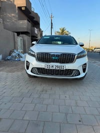 سورنتو للبيع فقط موديل ٢٠١٨ شكل ال ٢٠ السياره ماشيه ١١٠ كم حقيقي مواصف...