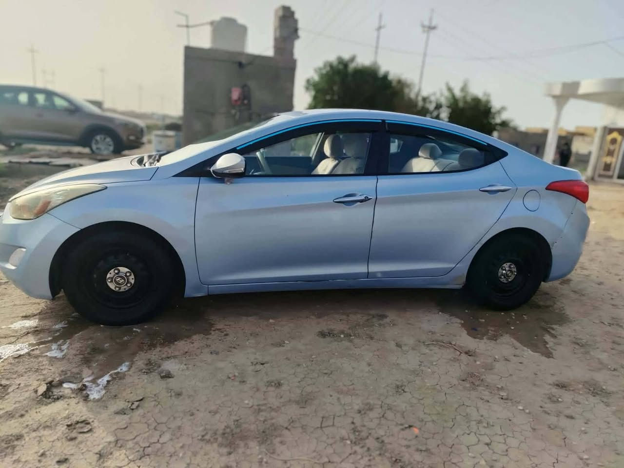 سلام عليكم النتره 13خليجي محرك 1800حداديه جاهزه سياره بيها جاملغ ومعجون بل جاملغ لورة بيها حالوب سياره جاهزه مجهزه السعر 90وبيها مجال بصيط ال شراي السماوه الوركا الكرامه شراي تعال كلبها مو شراي لا تعبني ***********
