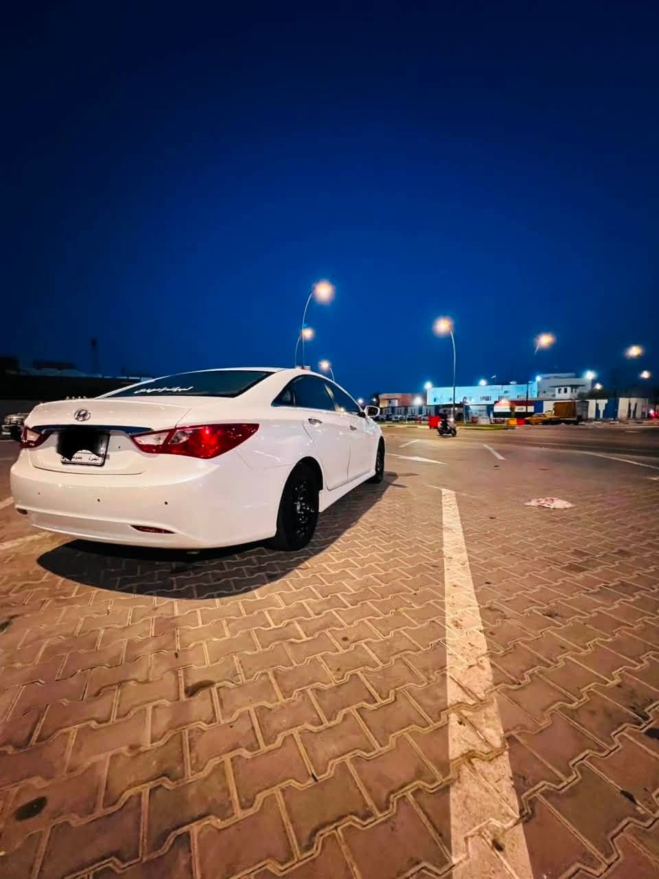 سلام عليكم سوناتا 
غاز غاز غاز 
ادوات ادوات ادوات كصه جنطه
سيارة حلوه بس عوزه ترتبات شويه موديل 2013 
توم طبق الصل وين ماتريد روح بيها مكاني بصره سعر 37 بيها مجال قليل ***********
