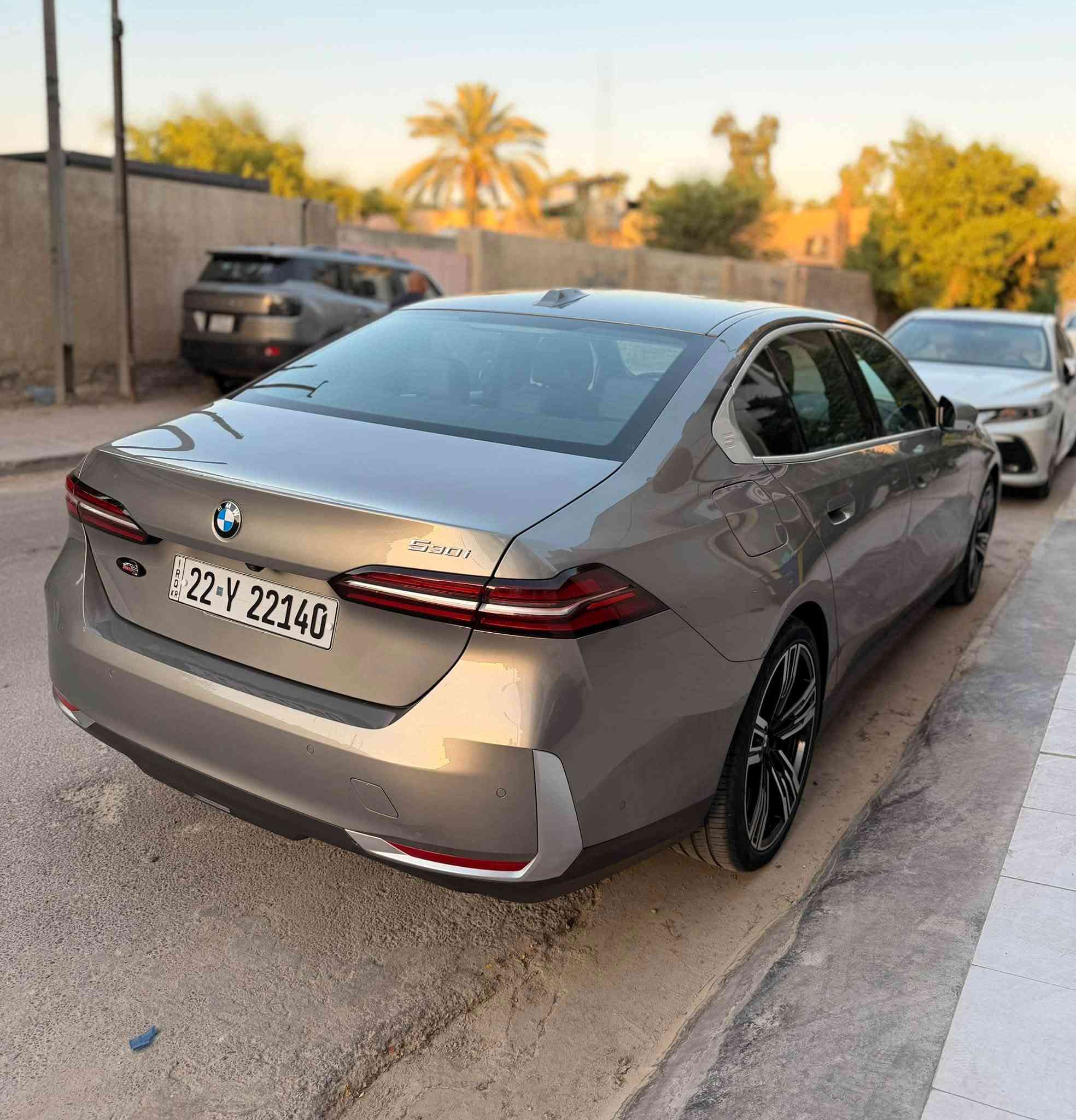 Bmw 530
السياره وارد امريكي كلين تايتل بدون حادث مكفوله موديل ٢٠٢٤ ماشيه ٥٥٠٠٠ مايل مواصفاتها خمس كامرات حساسات وسلايد وكشن جلد تدفئه وكهرباء مكينه ٢٠٠٠ تيربو مايلد هايبرد وصندوق كهرباء سستم صوت هارمن كاردن وباقي المواصفات المعروفه
باسمي تحويل مباشر 
السعر ٤١٠٠٠$ وبيها مجال للشراي
موقع السياره بغداد حي القادسيه او المنصور ١٤ رمضان
***********
***********
