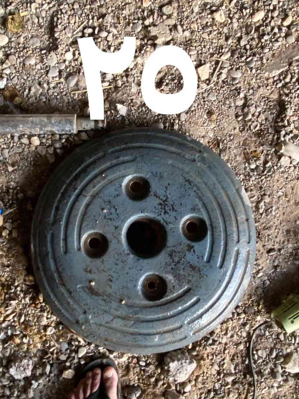 ***********
