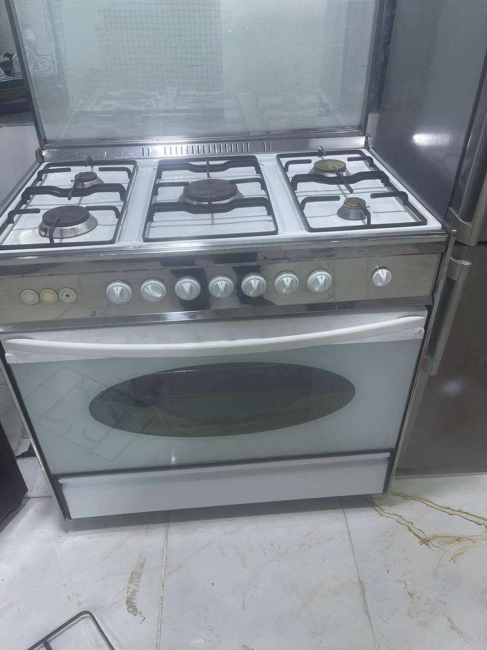 طباخ مصري خمسه عين نضام بوري نوعيه  يوني فستل درجه اولا استعمال  كلش قليل الفرن مامشتغل بشرط الشغل وضمان  
السعر 155الف وبي مجال بسيط 
المكان سليمانيه رابه رين قرب سوبر ماركت تاج
التوصيل مجاني داخل سليمانيه
***********/***********
الرقمين واتساب
 طباخ اربعه عين كلش نضيف كله شغال الفرن شغال
بشرط الفحص والضمان
السعر 75 الف وبي مجال بسيط

