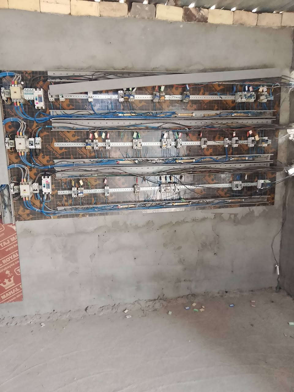 السلام عليكم عندي البي عشره بستم لا بخار ولاتنقيص بيها دخانه سوده تريد تبديل نوزلات توليد 250 بلادي لاملفوف ولا ملعوب بي ولوحه اوتو مكان بابل قضاء القاسم للاستفسار الاتصال***********
