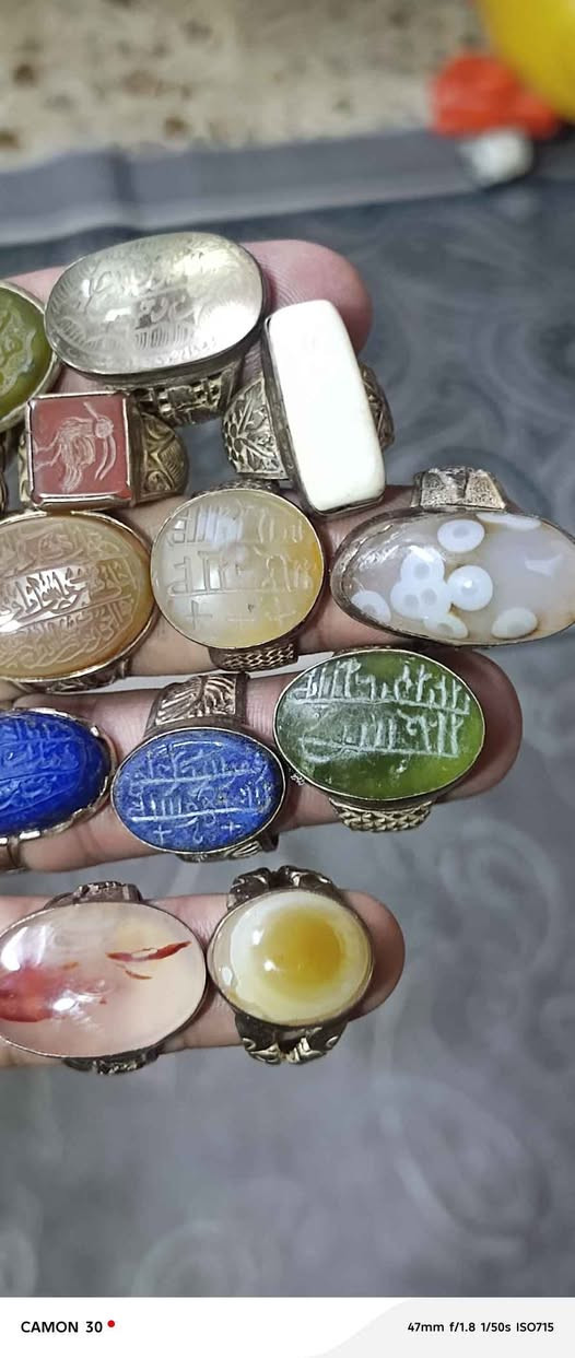 السلام عليكم مجموعة خواتم للبيع حلوات وصياغات حلوه سعر القطعه ٦٠ بصرة *********** البصرة, العراق

نص مكتوب في الصور:
- CAMON 30  23mm f/1.8 1/50s ISO912
- CAMON 30 47mm f/1.8 1/50s ISO715
- CAMON 30 • 47mm f/1.8 1/50s ISO810