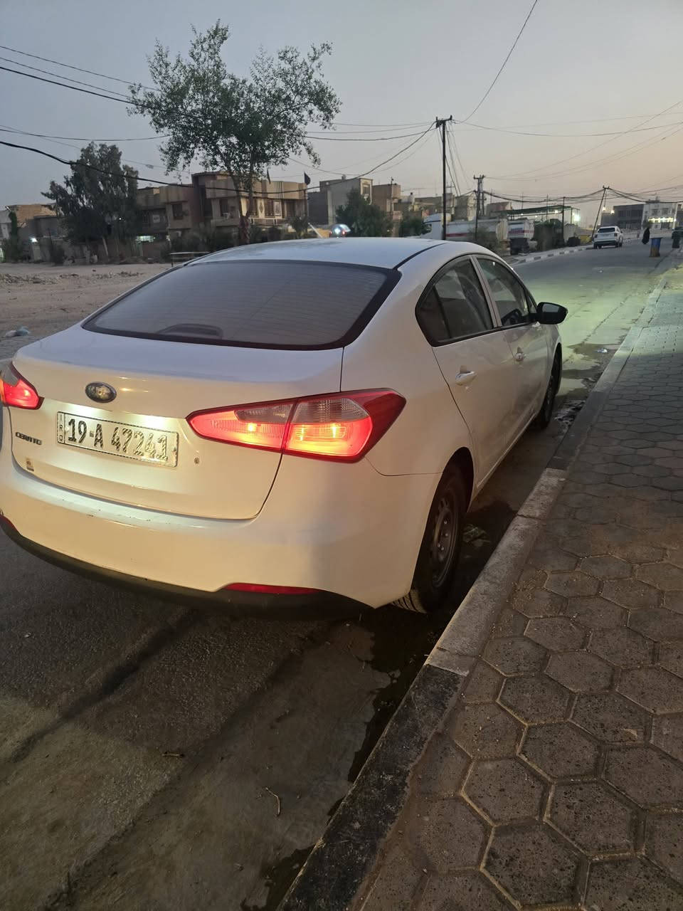 سيراتو موديل ٢٠١٤ خليجي بيه ٥ قطع صبغ ابيع حزام سياره بدون دواخل شرط بس صبغ مكينه كير تبريد حدادي كله جديد مكاني كربلا وسعره مناسب سعره ٨٧ وبيه مجال شراي يتصل ويدلل ***********
