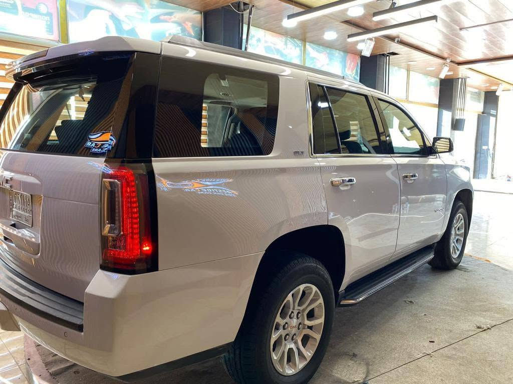 🧿 slt GMC 🧿                                   (امريكي)
💥فول مواصفات محرك 5.300  ✅
💥للبيع او مراوس حسب القناعة سونار من ضمن منشور        
💥السيارة وارد امريكي 🇺🇸
💥موديل 2018حادثها جاملغ فقط الدعامية الأمامية✅ 💥مصبوغة )
💥السيارة ادامة كامله ✅
💥ماشية 175الف قابل للزياده🛣
💥رقم بغداد انكليزي ومكانها كربلاء بأسمي ✅
💥المواصفات /⚡
💥كامره حساسات امامي خلفي ✅
💥بصمة / اشغيل عن بعد 👍
💥كشن رجاج 💢
💥داتا شو ✅
💥سلايد روف🌌
💥لايت زنون بلادي➿
💥تحكم بريك✅
💥جنطه ذكيه جلاق⚡
💥رادار تحديد مسار🚙
💥رادار امامي 🛤
💥نقطه عمياء ❄
💥كشن تدفئة وتبريد سايق وراكب👥
💥كشن خلفي منفصل وكهرباء ✅
💥مري شفط ✅
💥اشارة بداخل المراية✅
💥كشنات جلد ✅
💥كشنات خلفية منفصل ✅
💥ذاكرة ميموري ستيرن وكشنات✅
💥وبعد مواصفات هوايا اعتقد الكل يعرفها ،✅
💥بيع او مراوس حسب القناعه✅
💥مكاني كربلاء المقددسه 👍  ستفسار ***********
               #السعر_320_بيها_مجال 🤏
