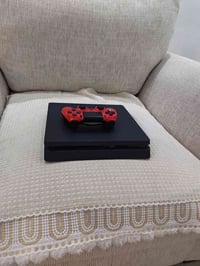 الرسوميات AMD Radeon بقوة 1\.84 و الذاكرة العشوائيه 8 جيجابايت  GDDR5 ...