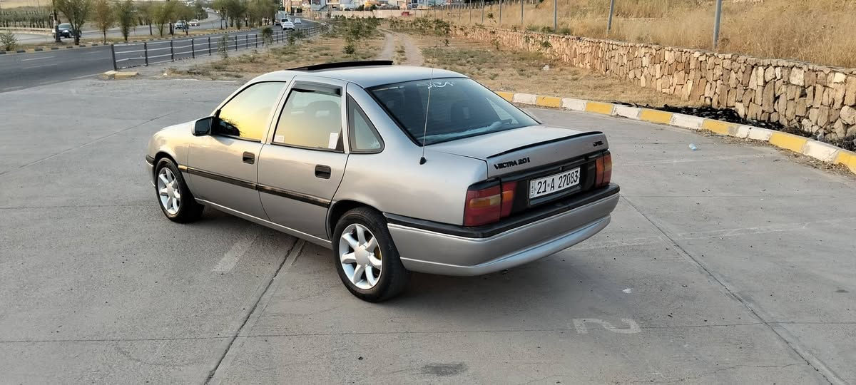 1995گیڕ عادی سلایت مەکینە 20 شەرت ABS سەنەوی 2030 کۆبون بەنزین شەرت تحویل ***********7846896960 كركوك, العراق
