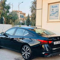 Nissan Altima 2022 SR نیسان التیما ٢٠٢٢ SR دووپارچە و پەلەیە بۆیاخ  گێ...