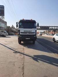 رينو سكس • 4ب4 • واسط الكوت