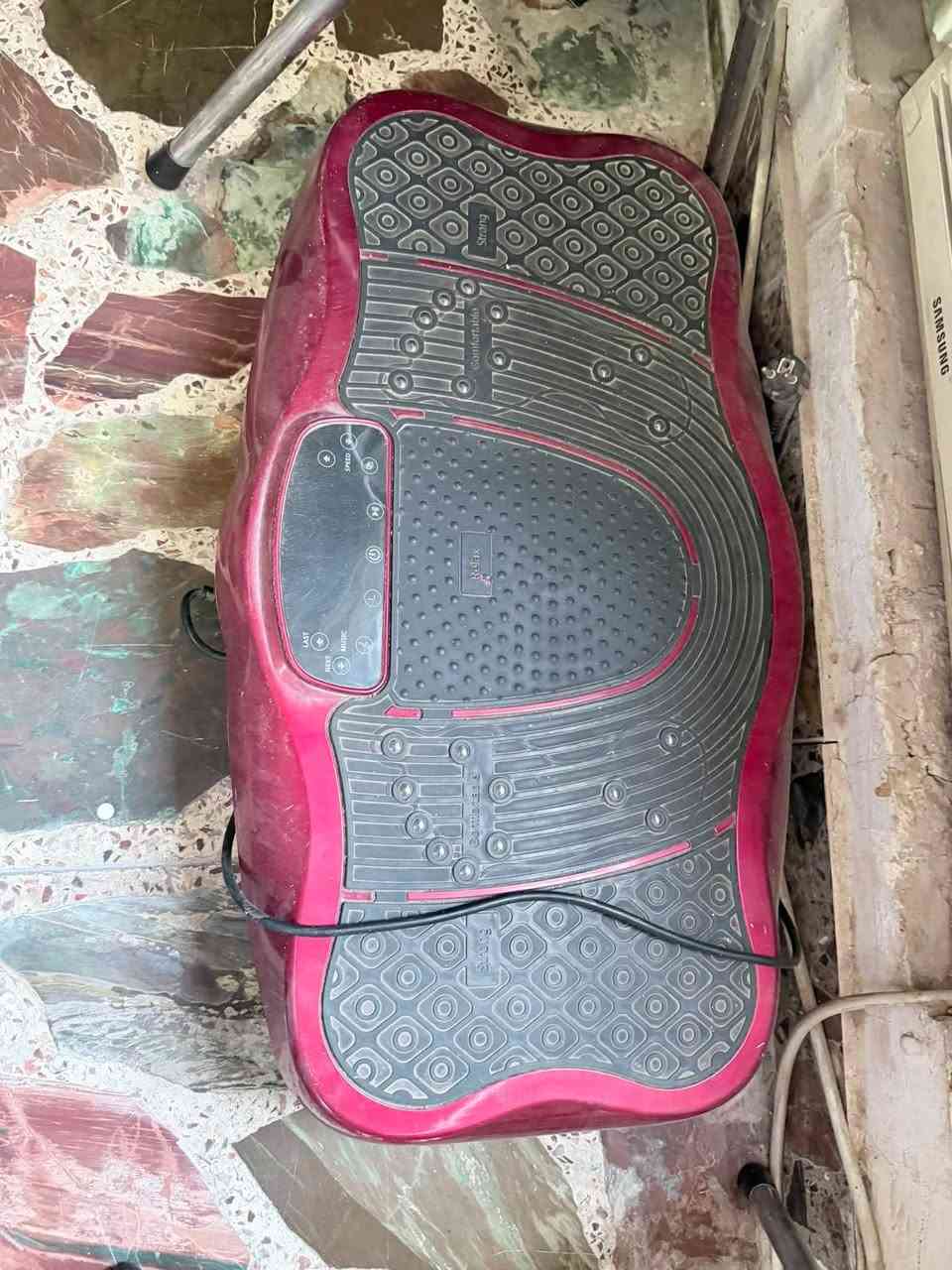 جهاز لتكسير الدهون العنيده.   ***********
