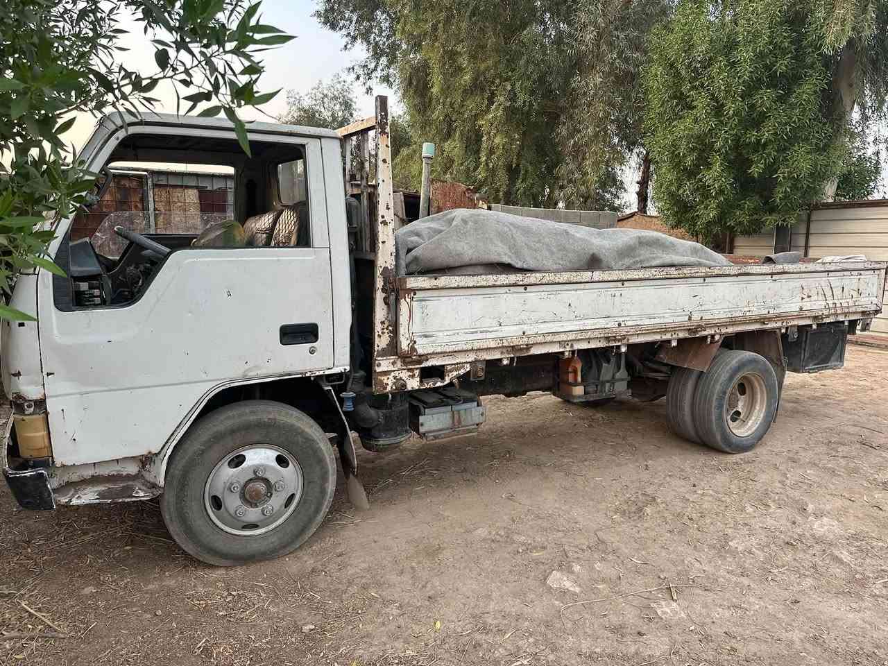 كنتر موديل 1991للبيع رقم بغداد مشروع وطني بسمي تحويل مباشر   سعر٥٥ورقه وبيهه مجال شراي ***********
