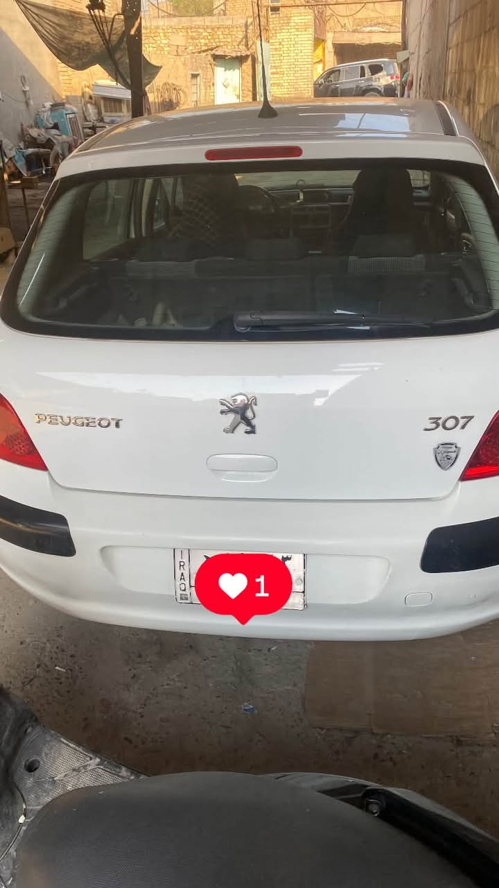 سلام وعليكم للبيع بيجو 307موديل2006 قطعتين صبغ الباقي بلادي  وسعر57.      بغداد/الدوره/الرقمي/***********بي واتساب

نص مكتوب في الصور:
- 1