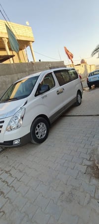 ستاركس • ٢٠١٥ • نجف