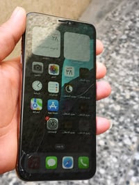 آيفون XS ماكس • ٢٥٦ • بطارية ٧٨