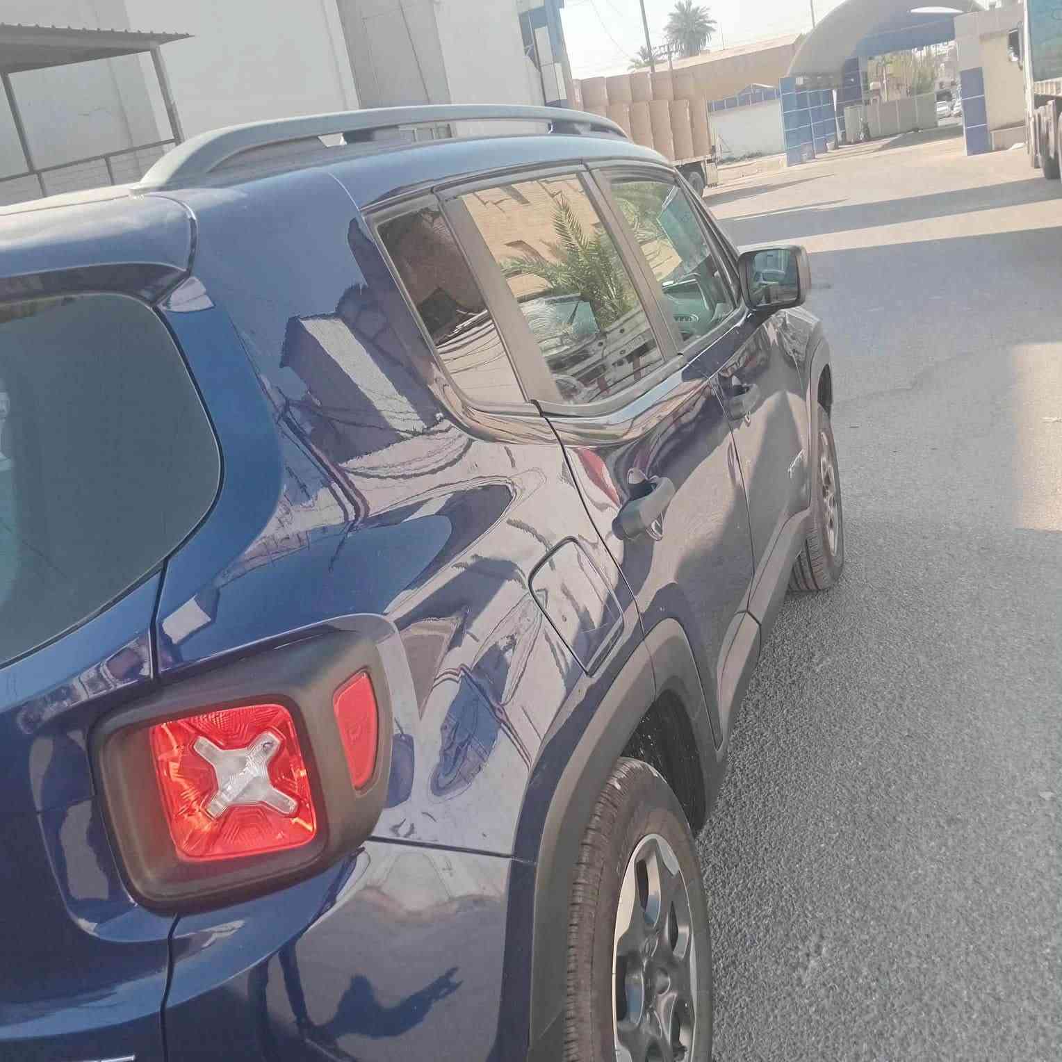 السلام عليكم جيب رنجد موديل 18 مكينه 2400 السياره باسمي بصمه تشغيل وبيه مكينه جديده السعر 95 وبيه مجال اي ستفسار اتصل الرقم بيه وتس اب ***********
