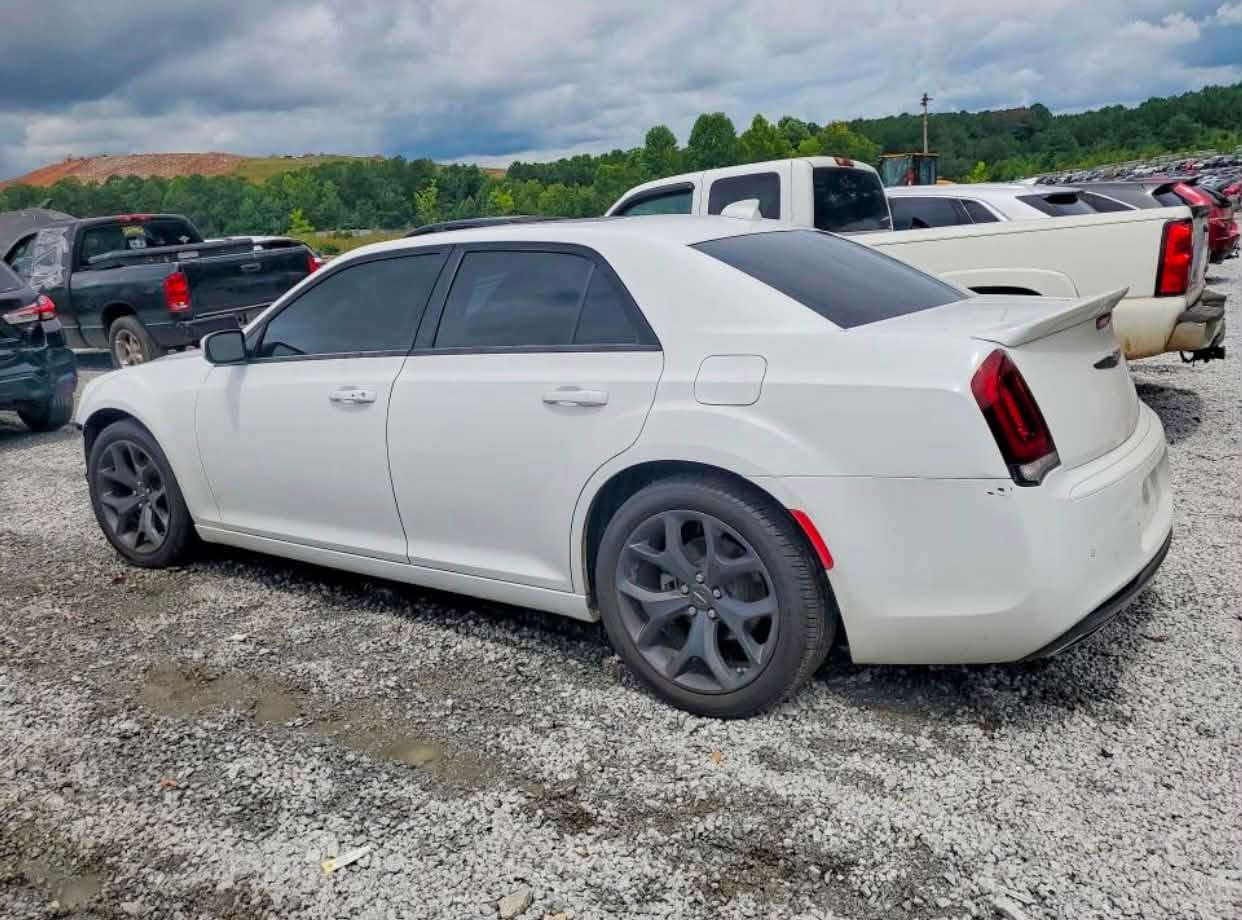 على بركة الله 
مزاد اليوم العصر 17-8-2026
 اوباما Chrysler S300 2022
تترقم نينوى فقط 
يتوفر على مزادها كتاب ضباط متقاعدين .

الأمين للمزادات الأمريكية

الامين للمزادات الامريكية فرع جنوب الموصل

العنوان/ نينوى / ناحية القيارة بالقرب من السيطرة الشمالية.
***********
