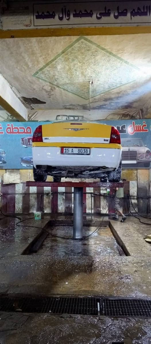 اوباما للبيع 10اصل سياره تبريد ثلج حداديه جديده اكسن كير مكينه كله كفاله ضربتها بسيطه مكاني عماره وسعرها 78ورقه شراي يتصل *********** تحويل مباشر شرط  مصفره هيئه وغرامه ولا ربع عليها
