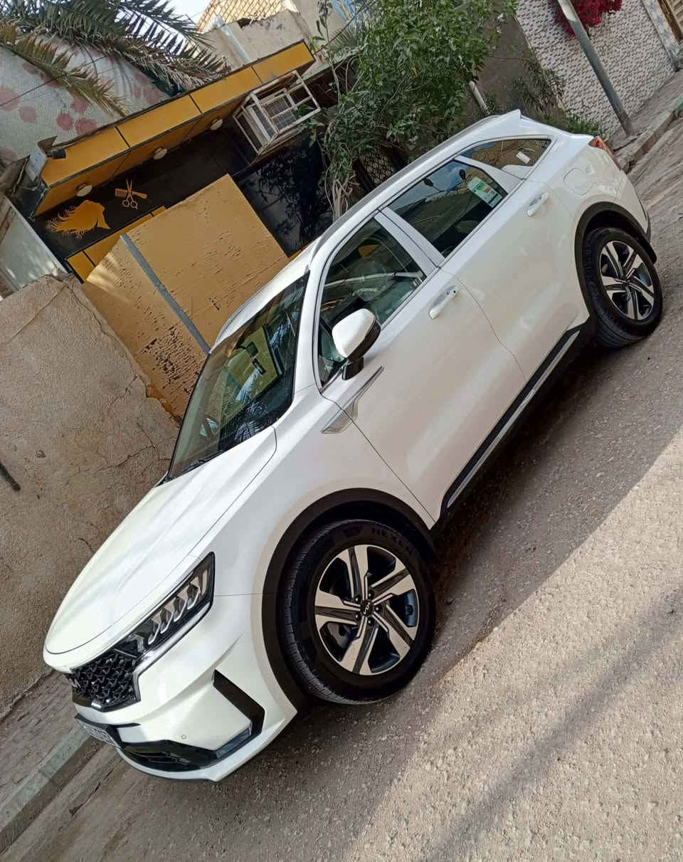كيا سورنتو • ٢٠٢٢ • رقم بغداد