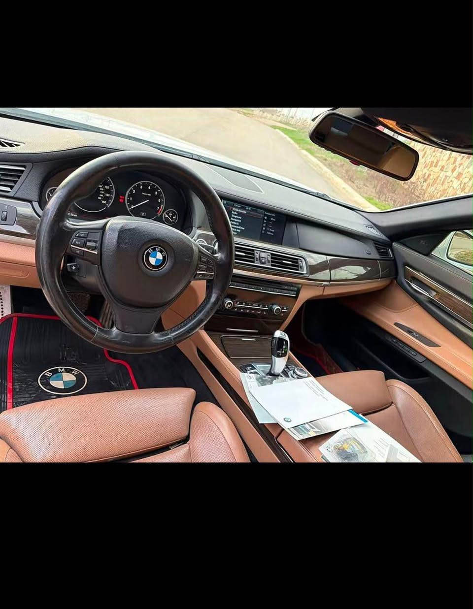 Bmw_2011_750
فول فول مواسفەتات ناو قەیسی سیارە لە دوبەی هاتوە هەتا ئیستا یەک دەستە سیارەکە بئ سبخە کلینە  گیر مکینە هەموو گیانی بەشەرتە شوین قەلادزئ
*********** شمشمل, السليمانية
