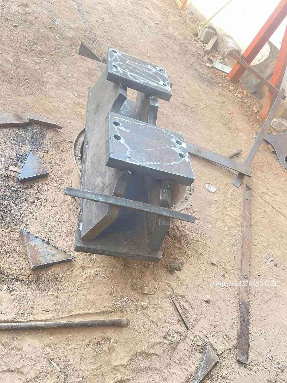 تفصال تحيه كريدر (ثكاله)
حديد اوكراني 
سمك 40ملم 
بلاديه شرط 
صبغ او بدون صبغ 
***********

‭***********‬
***********
