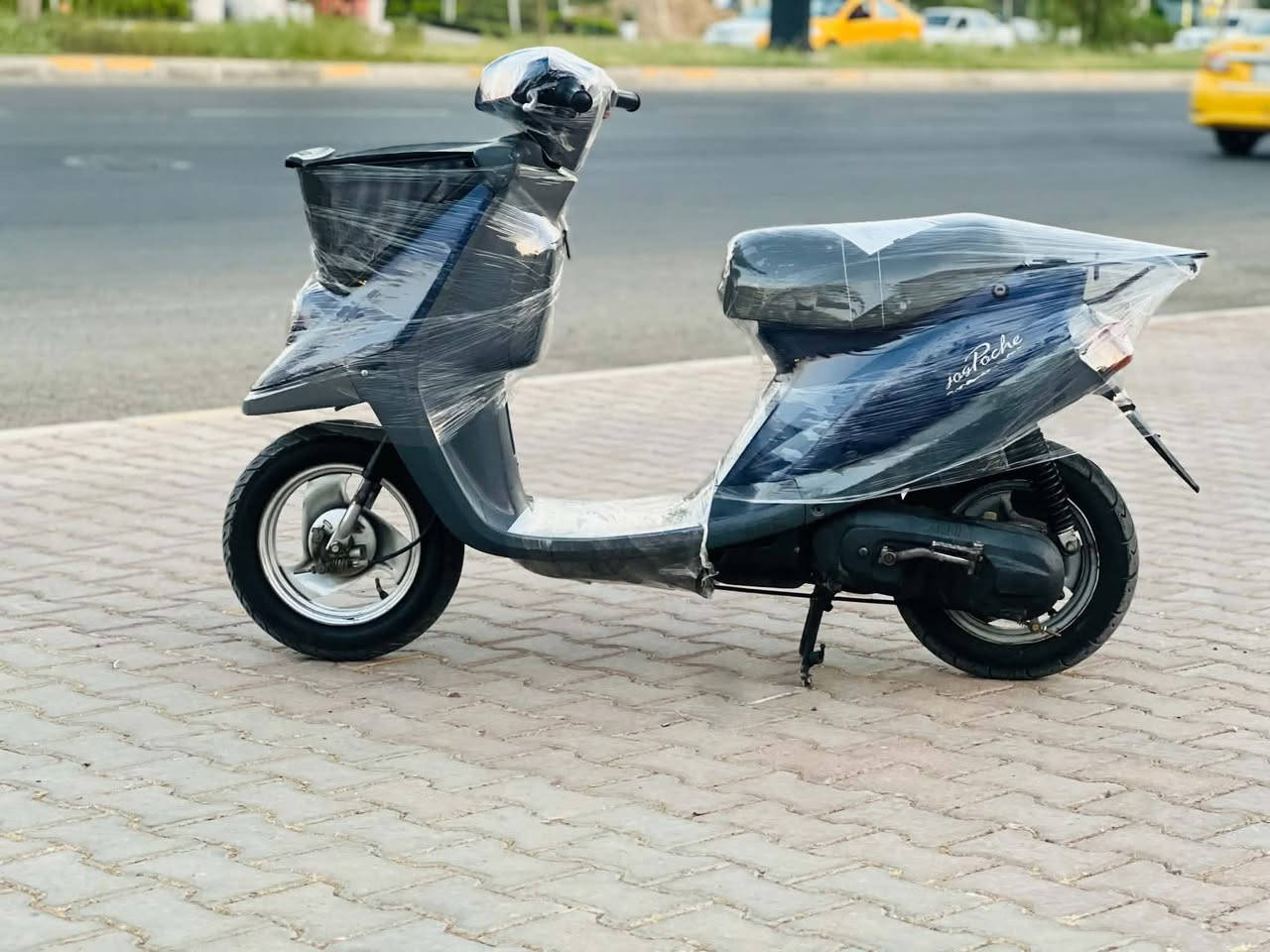 🛵 ياماها (Yamaha) حجم ٦٠ — بدون أي نقص، كلشي بلاد!
يا ولد، دراجة حيل نظيفة وما تصرف، للبيع:
⚙️ المواصفات:
 المحرك: ما ملعوب بيه، كبس بلاد وعلى الشرط.
 الأغراض: الكابريتر، الصنصة، الشوتة، الفيت مبم، والدعاميات كلهن بلاد (لا بيهن فطر ولا كسور).
 الكهربائيات: شغال من الدعامية للدعامية، الدشبول والأجهزة كلهن شغالين.
 التايرات والبريكات: التايرات جُدد (لوك)، والبريكات كلش مضبوطة.

📝 ملاحظة: الدراجة ما مغيرة بيها أي قطعة، جاهزة للفرة وما بيها أي مشكلة (ما شاء الله).

💰 السعر والتواصل:
 السعر (375 )
 رقم التليفون: 📞 
***********
 المكان: 📍 كركوك - 
حي نصر
✨ المهتم ويحب يشتري، يتصل بينا وتدللون. ✨

🔱🔱🔱🔱🔱🔱🔱🔱🔱🔱🔱🔱

🛵 یاماها (Yamaha) قەبارە ٦٠ — بێ کێشە و بیلادی!
کڕیارانی بەڕێز، ماتۆڕێکی زۆر خاوێن و بێمەسڕەف بۆ فرۆشتن:
⚙️ تایبەتمەندییەکان:
 مەکینە: دەستکاری نەکراوە، کەپسی بیلاد و بە شەرت.
 پارچە بیلادییەکان: کابریتەر، سالۆنسا، شوتە، فیت پەمپ و کفری هەمووی بیلادین (بێ شکاوی و بێ درز).
 کارەبایی: تەواوی گیانی ئیش دەکات، دەشبول و ئامێرەکانی کاران.

 تایە و بڕێک: تایەکانی لۆکن و بڕێکەکانی زۆر مەزبووتن.

تێبینی: ماتۆڕەکە هیچی نەگۆڕدراوە، ئامادەیە بۆ لێخوڕین و هیچ کێشەیەکی نییە (ماشاءالله).

💰 نرخ و پەیوەندی:
 نرخ: (375)
 ژمارەی پەیوەندی: 📞 ⁠
***********⁠
 شوێن: 📍 کەرکووک - 
حي نصر
✨ هەرکەسێک ویستی پەیوەندیمان پێوە بکات، لە خزمەتدائین. ✨
